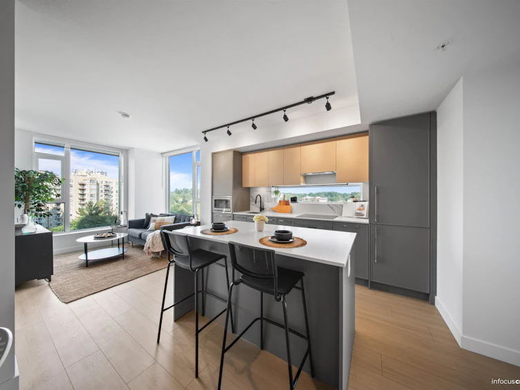 809-13745 George Junction, Surrey, BC, V3T 0V8 - 4