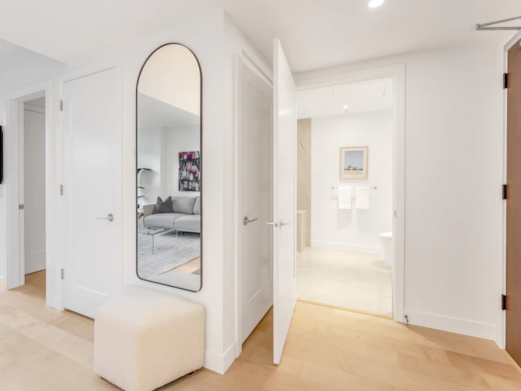 514-135 E 13th Street, North Vancouver, BC, V7L 0J8 - 10