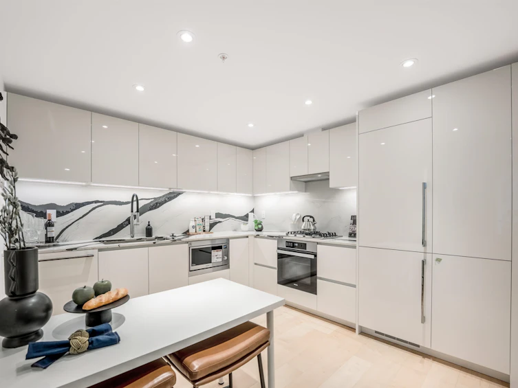 515-135 E 13th Street, North Vancouver, BC, V7L 0J8 - 5