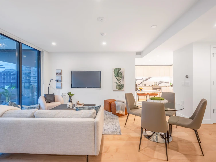 515-135 E 13th Street, North Vancouver, BC, V7L 0J8 - 3