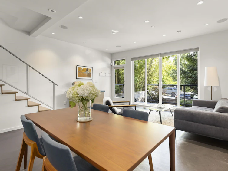 1601 E 4th Avenue, Vancouver, BC, V5N 1J7 - 8