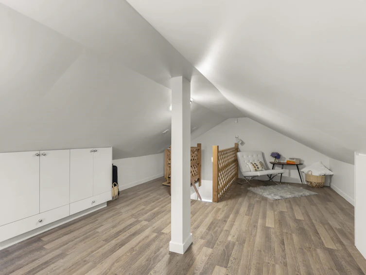1601 E 4th Avenue, Vancouver, BC, V5N 1J7 - 36