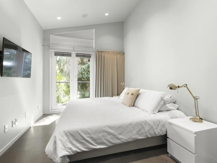 1601 E 4th Avenue, Vancouver, BC, V5N 1J7 - 13