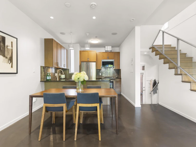 1601 E 4th Avenue, Vancouver, BC, V5N 1J7 - 10