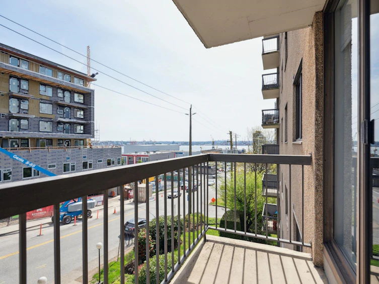 306-145 St. Georges Avenue, North Vancouver, BC, V7L 3G8 - 15