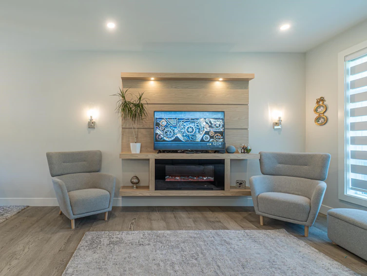11-933 Premier Street, North Vancouver, BC, V7J 0E4 - 3