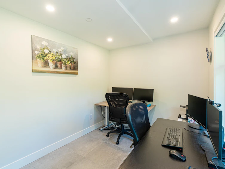 11-933 Premier Street, North Vancouver, BC, V7J 0E4 - 13