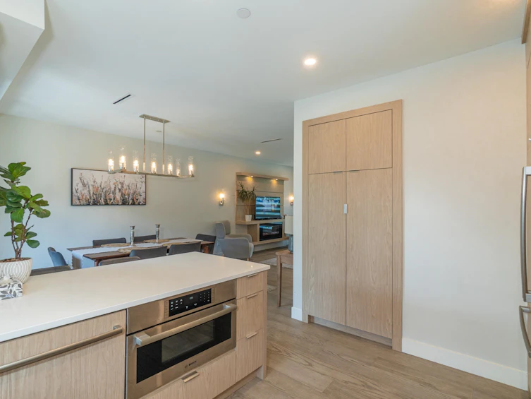 11-933 Premier Street, North Vancouver, BC, V7J 0E4 - 10