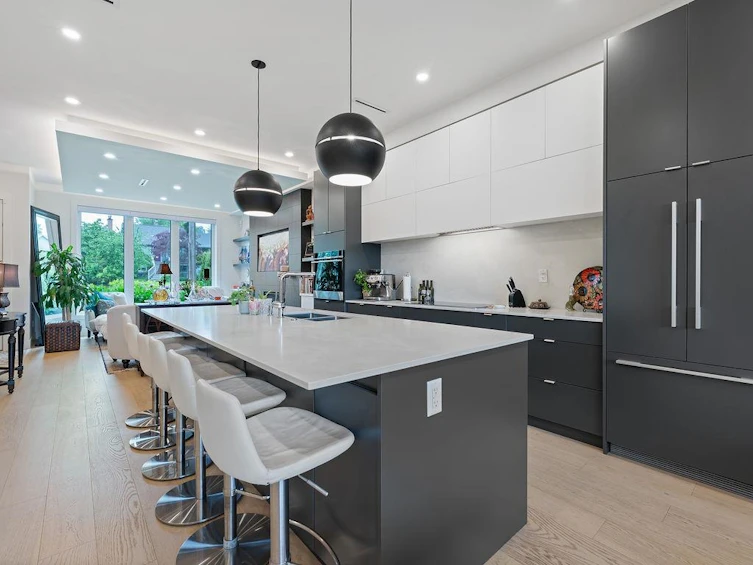 609 E 4th Street, North Vancouver, BC, V7L 1J9 - 5