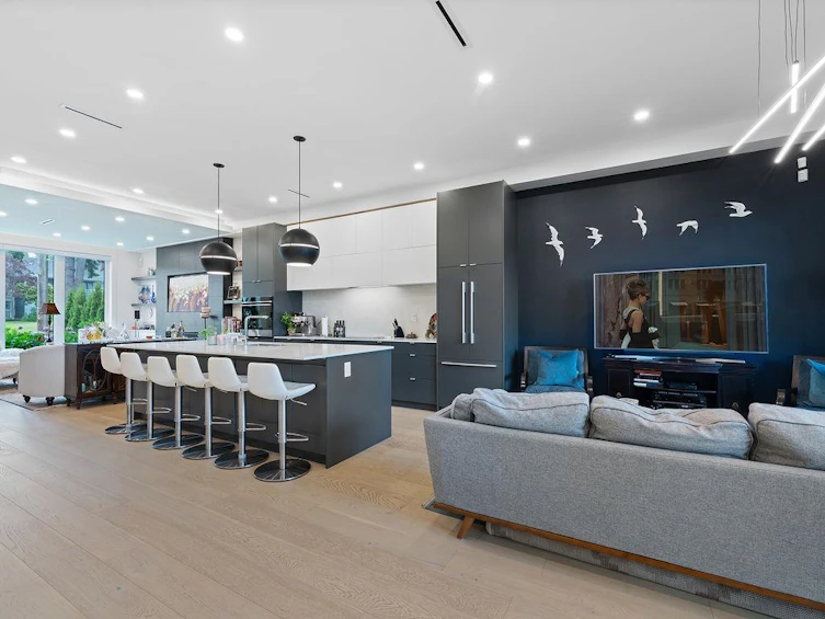 609 E 4th Street, North Vancouver, BC, V7L 1J9 - 6