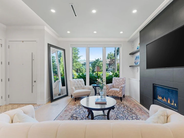 609 E 4th Street, North Vancouver, BC, V7L 1J9 - 12