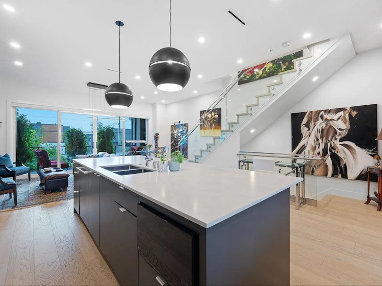 609 E 4th Street, North Vancouver, BC, V7L 1J9 - 4