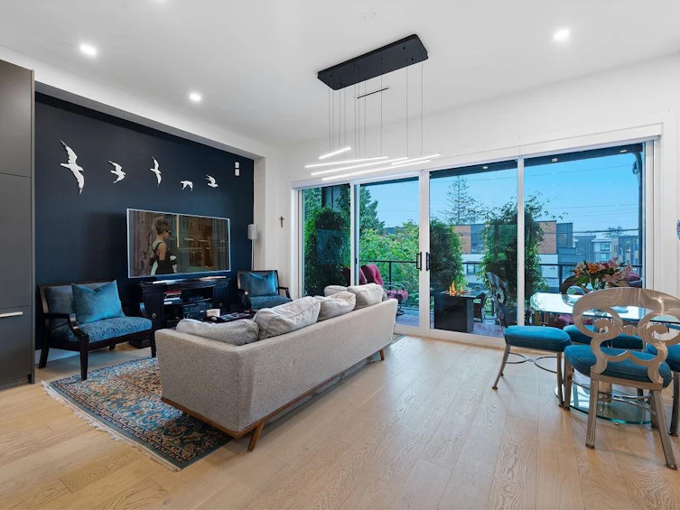 609 E 4th Street, North Vancouver, BC, V7L 1J9 - 9