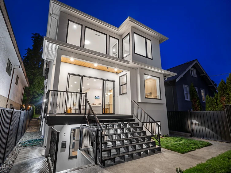 4064 Pender Street, Burnaby, BC, V5C 2L8 - 17