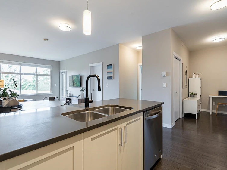 306-2855 156 Street, Surrey, BC, V3Z 3Y3 - 11