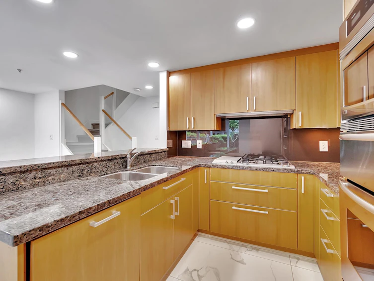 TH31-1277 W Cordova Street, Vancouver, BC, V6C 3P9 - 19