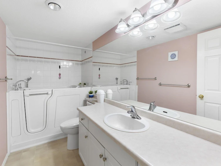 109-19835 64 Avenue, Langley, BC, V2Y 1L8 - 20