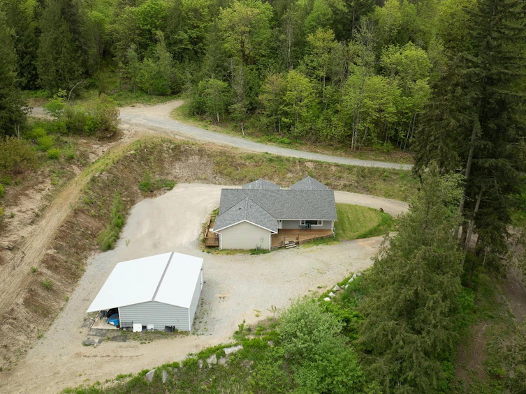 63666 Old Yale Road, Hope, BC, V0X 1L2 - 2
