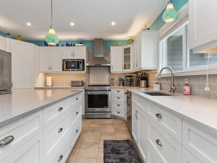 63666 Old Yale Road, Hope, BC, V0X 1L2 - 7