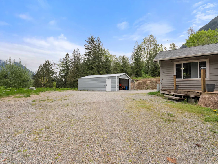 63666 Old Yale Road, Hope, BC, V0X 1L2 - 37