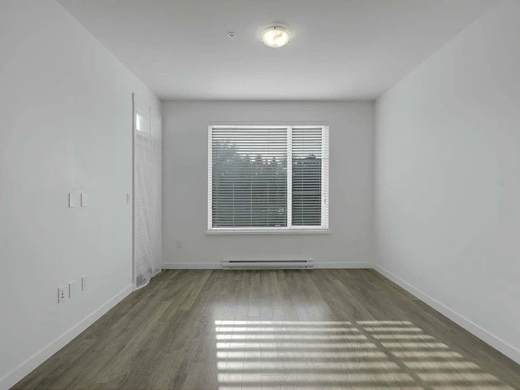 308-13623 81a Avenue, Surrey, BC, V3W 3N7 - 3