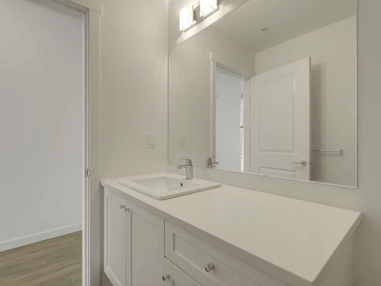 308-13623 81a Avenue, Surrey, BC, V3W 3N7 - 20