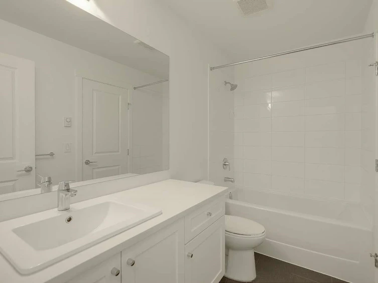 308-13623 81a Avenue, Surrey, BC, V3W 3N7 - 19