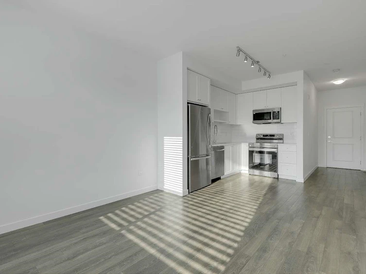 308-13623 81a Avenue, Surrey, BC, V3W 3N7 - 7