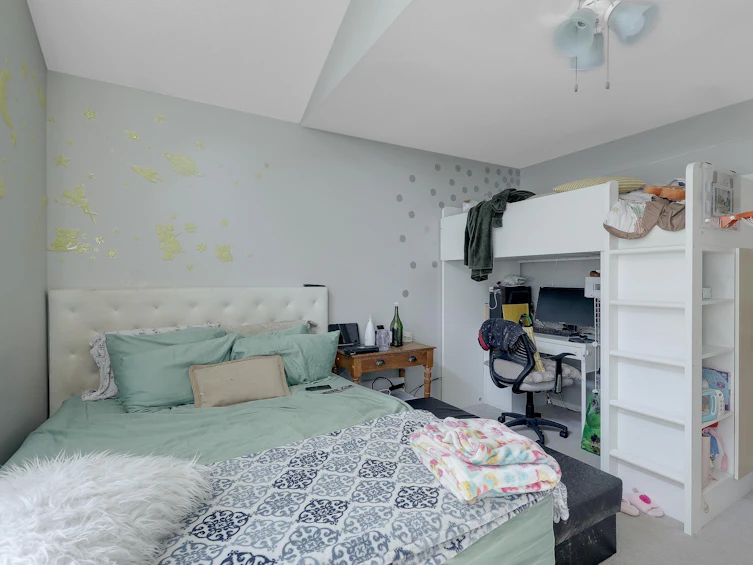 411-13900 Hyland Road, Surrey, BC, V3W 2C3 - 18