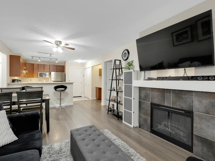 114-14885 105 Avenue, Surrey, BC, V3R 2V6 - 6