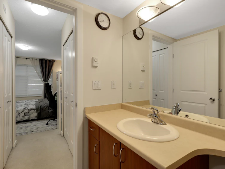 114-14885 105 Avenue, Surrey, BC, V3R 2V6 - 18