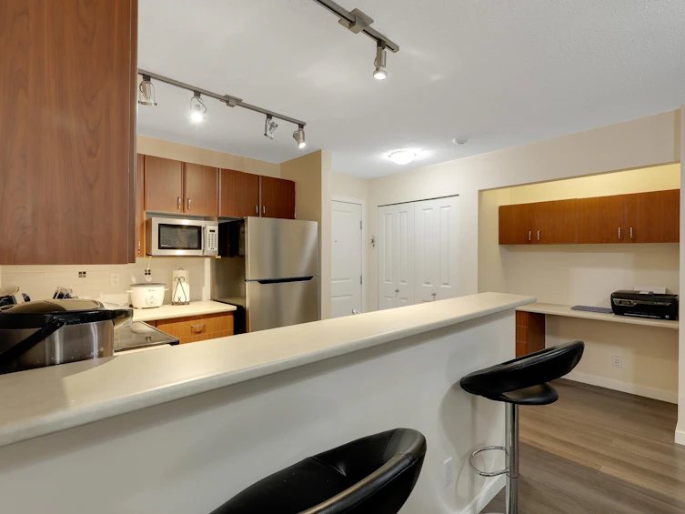 114-14885 105 Avenue, Surrey, BC, V3R 2V6 - 9