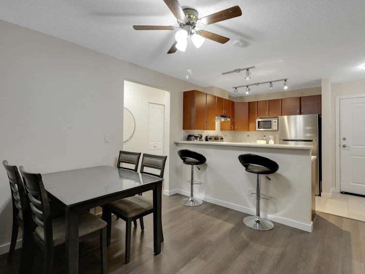 114-14885 105 Avenue, Surrey, BC, V3R 2V6 - 7