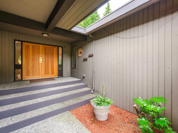 6751 Westview Drive, Delta, BC, V4E 2L7 - 4
