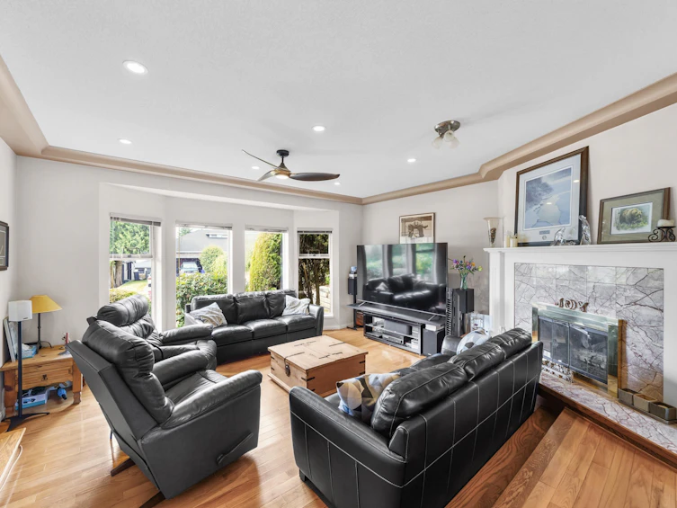 2215 Sorrento Drive, Coquitlam, BC, V3K 6H6 - 6
