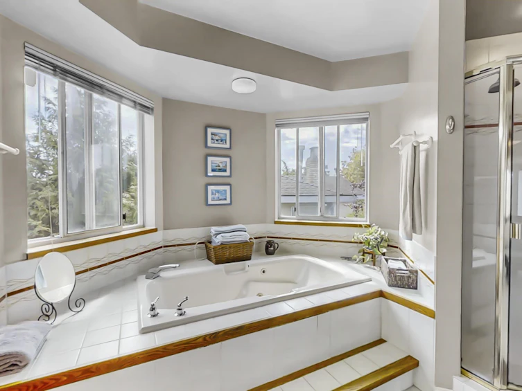 2215 Sorrento Drive, Coquitlam, BC, V3K 6H6 - 23