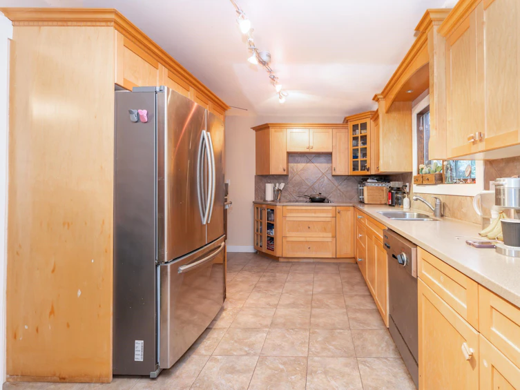 24640 110 Avenue, Maple Ridge, BC, V2W 1G7 - 10