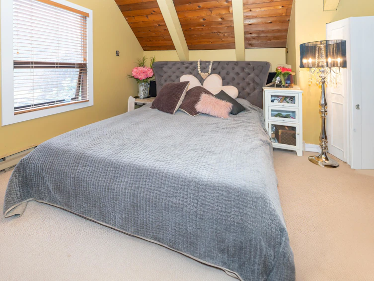 24640 110 Avenue, Maple Ridge, BC, V2W 1G7 - 16