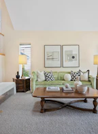 30 5760 Hampton Place