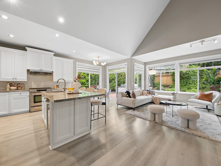15460 36a Avenue, Surrey, BC, V3Z 0G9 - 11