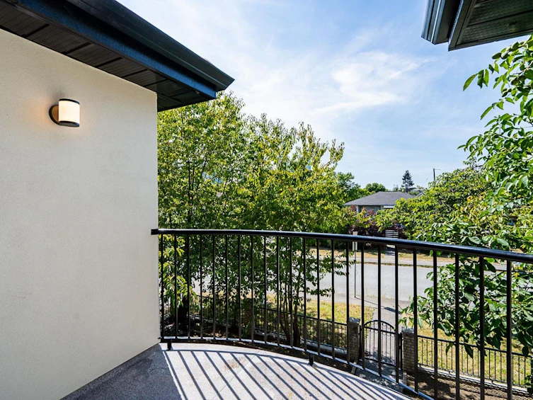 1594 Whitsell Avenue, Burnaby, BC, V5C 5E6 - 29