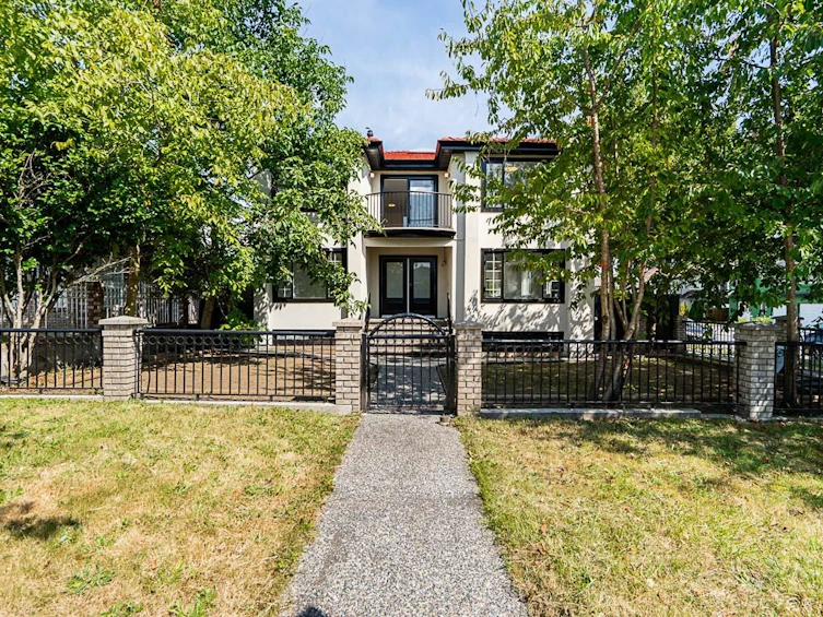 1594 Whitsell Avenue, Burnaby, BC, V5C 5E6 - 2