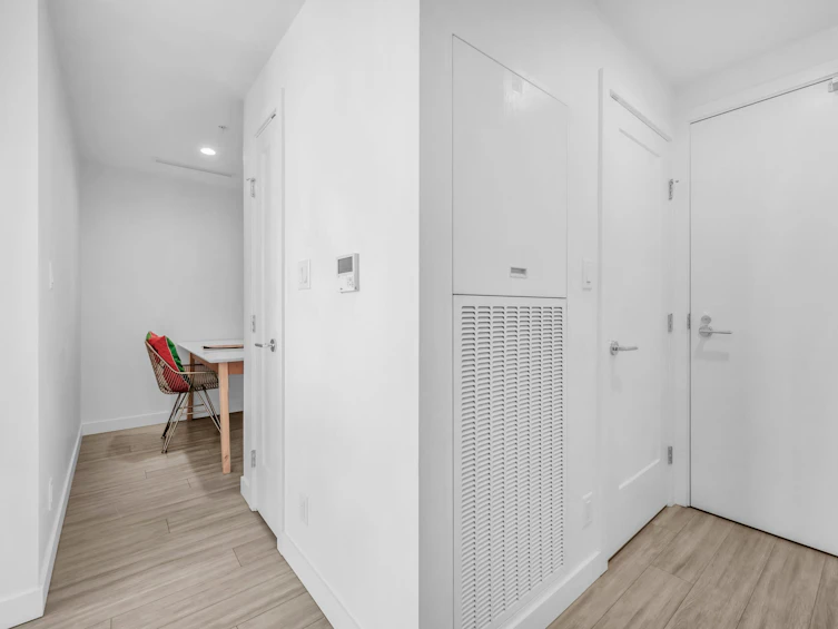 1709-2351 Beta Avenue, Burnaby, BC, V5C 0M2 - 17