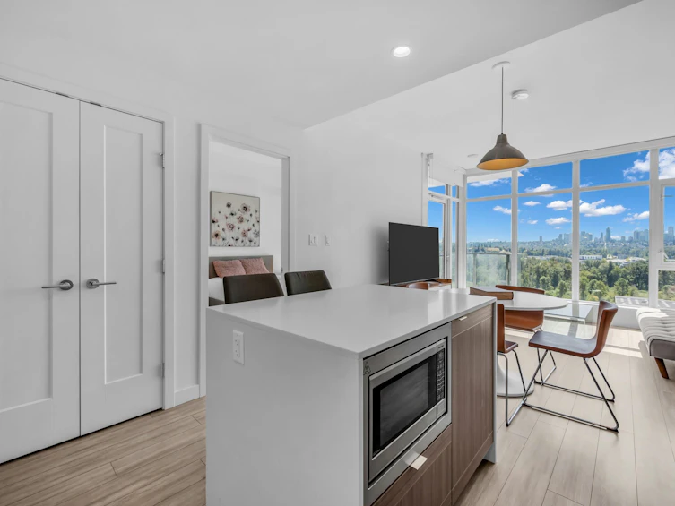 1709-2351 Beta Avenue, Burnaby, BC, V5C 0M2 - 8