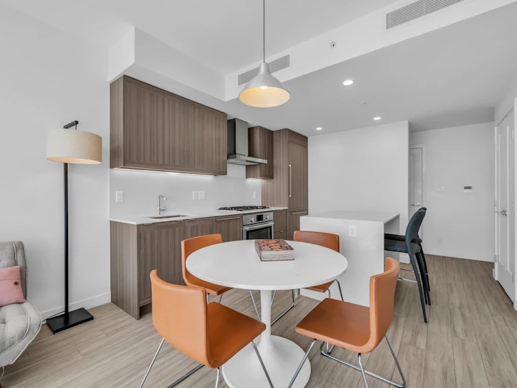 1709-2351 Beta Avenue, Burnaby, BC, V5C 0M2 - 10