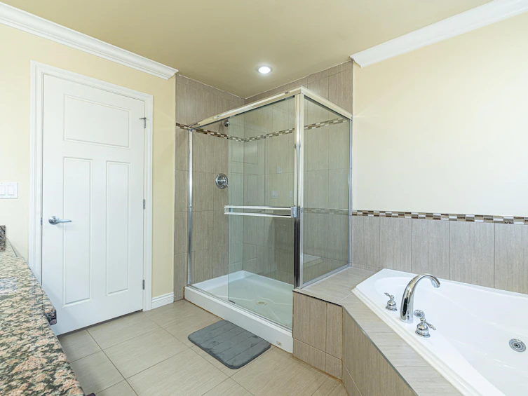9765 160a Street, Surrey, BC, V4N 5M1 - 32