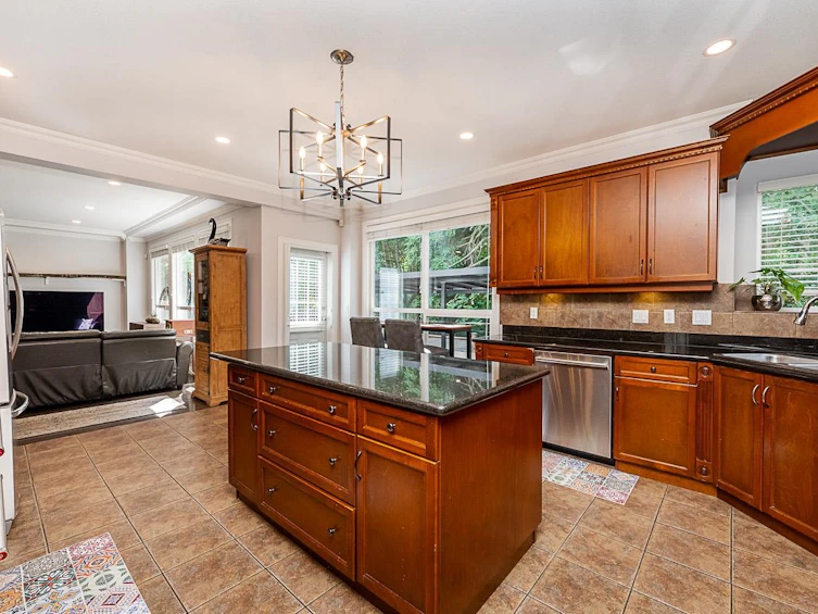 3765 154 Street, Surrey, BC, V3Z 0V2 - 10