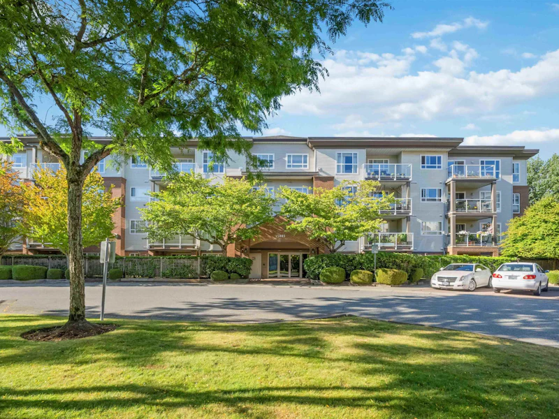 405 - 15885 84th Avenue, Surrey BC V4N 0W7