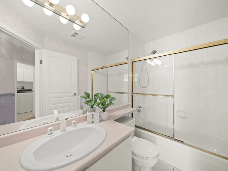 305S-1100 56 Street, Delta, BC, V4L 2N2 - 24