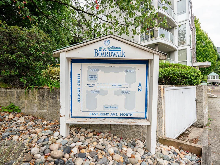 107-8430 Jellicoe Street, Vancouver, BC, V5S 4S8 - 35